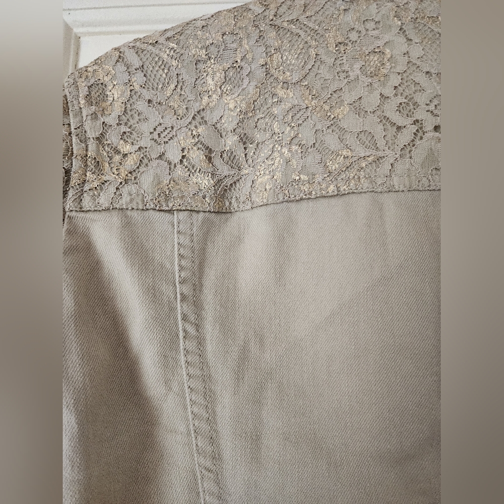Chico's Platinum Jacket Taupe Gold Stand Collar Lace Overlay Open Front 1 (S/8) - Picture 9 of 10